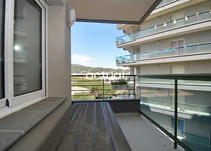 Fanals 4m Apartment