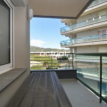 Fanals 4m Apartment